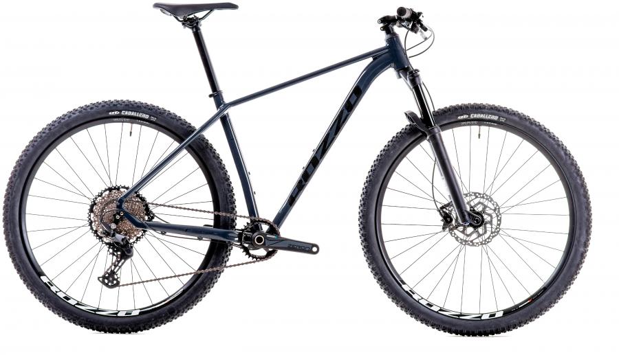 Rozzo Boost 60
Barva: �ed�/�ern�